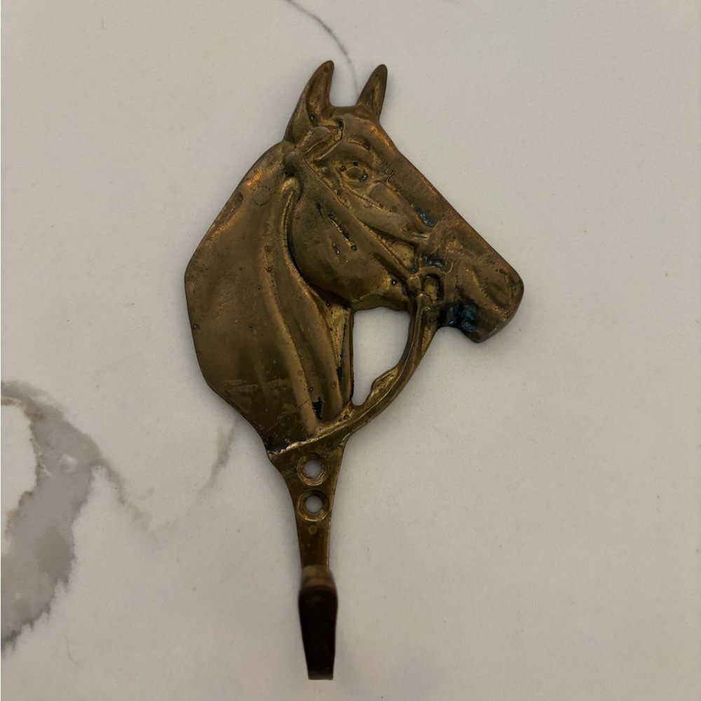Elegant Brass Horse Head Wall Hook